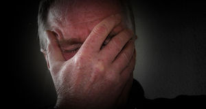 Mann: Depression kann tödlich sein (Foto: pixelio.de, G. Altmann)