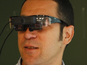 Prototyp: eine AR-Brille für den Unterricht (Foto: flickr.com/Eventos UC3M)
