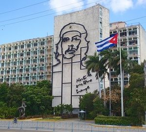 Innenministerium in Havanna: Kuba baut WLAN aus (Foto: pixelio.de, Anne Stahnke)