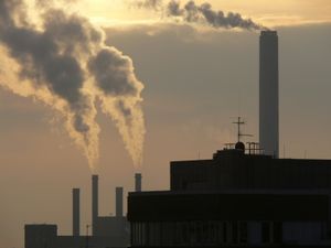 Luftverschmutzung: Lebenserwartung sinkt (Foto: pixelio.de, Michael Bührke)