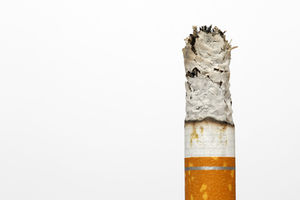 Zigarette: Gehör leidet sehr unter dem Qualm (Foto: pixelio.de, Tim Reckmann)