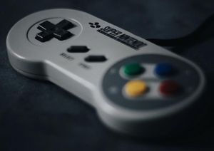 Super-Nintendo-Controller: Retro-Gaming populär (Foto: unsplash.com, Kamil S)