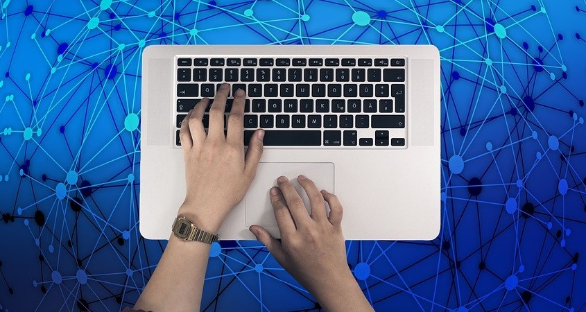 Gen Y kauft Lebensmittel häufig im Social Web
