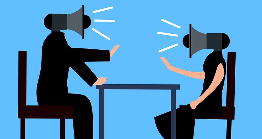 Jeder Dritte nimmt Hatespeech im Web wahr