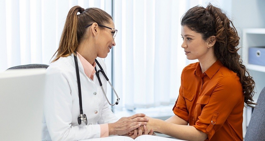 "KI-Scribe" führt Elektronische Patientenakte