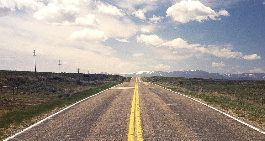 Mit Asphalt aus Algen halten Straßen länger