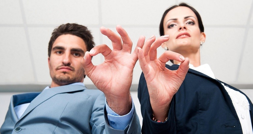 CEOs mit Akzent locken mehr Investoren an