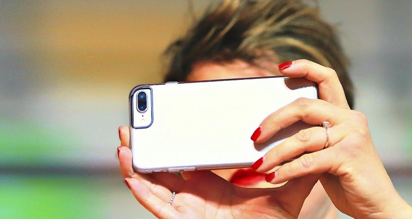 Zu viel Bildschirmzeit schadet Kindern massiv