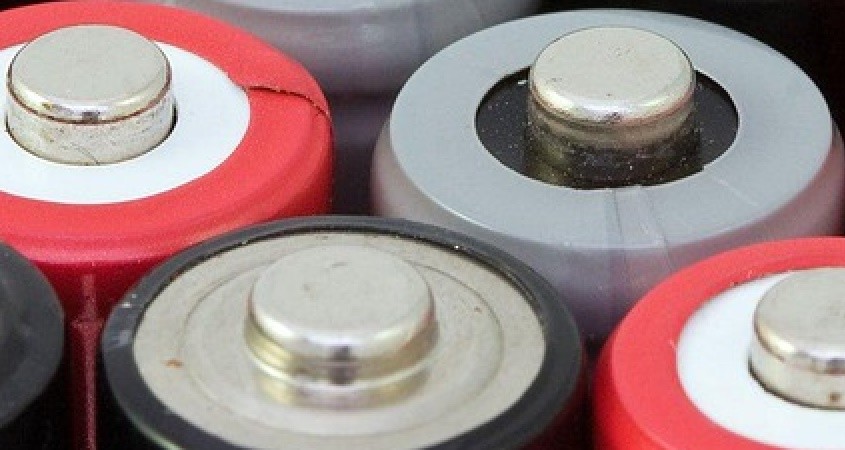 Traubensaft wäscht Nickel und Kobalt aus