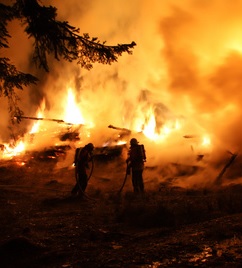 Brand außer Kontrolle: Events nehmen zu (Foto: pixelio.de, Hermann Schönhofer)