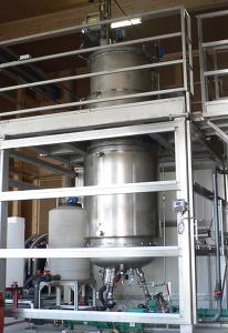 Im Bioreaktor wird das Abwasser anaerob gereinigt und Biogas gewonnen (Foto: Fraunhofer IGB)