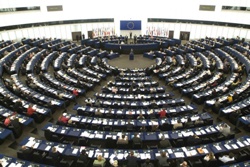 Kritik an .eu-Domainvergabe landet im Parlament