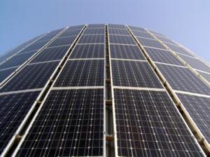 Milliardengeschäft Solarenergie (Foto: pixelio.de)