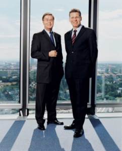 Vorstandsvorsitzender Karl Petrikovics und Vorstandsmitglied Norbert Gertner (Foto: Immofinanz)