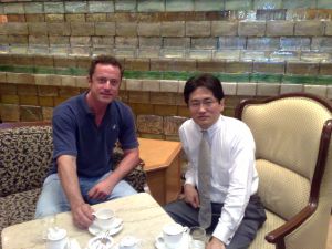DDr. Karl-Georg Heinrich traf Dr. Kotaro Yoshimura in Tokyo.