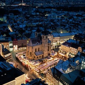 Regensburg: Christmas Market