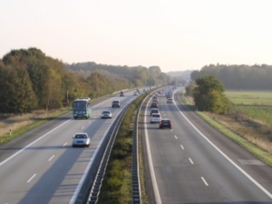 Autofahrer können mit Offsets ihr Gewissen beruhigen (Foto: pixelio.de)