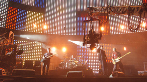 U2-Manager Paul McGuinness ruft zum Kampf gegen Musik-Piraterie auf (Foto: U2.com)