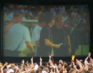 Decatron/Sanyo - Grossprojektion für PublicViewing