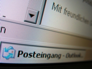 Botnetze sind beliebte Werkzeuge zur Verbreitung von Spam-Mails (Foto: pixelio.de)