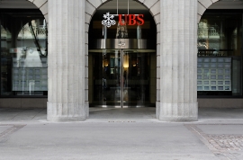 UBS kürzt Topmanager-Bezüge (Foto: ubs.com)