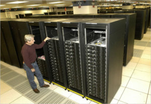 Supercomputer Roadrunner knackt die Petaflop-Grenze (Foto: IBM)