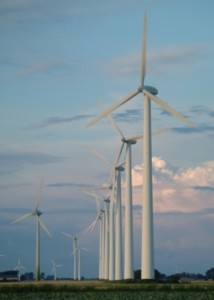 Windparks derzeit stark nachgefragt (Foto: pixelio.de, Sprisi)