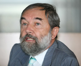 Dr. Manfred Neuberger (Foto: A. Rauchenberger/Fotodienst.at)