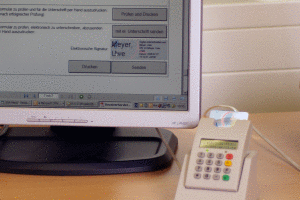 Digitale Authentifizierung an einem Portal mit OpenLimit CC Sign und einer Smartcard
