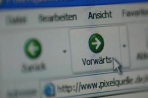Browsergeschwindigkeit würde negativ beeinträchtigt werden (Foto: pixelio.de, Markus Hein)