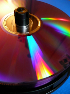 Blu-ray-Disks sollen billiger werden (Foto: pixelio.de/Gabi Schoenemann)