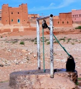 Besonders in Afrika wird sich die Wasserknappheit weiter verstärken (Foto: pixelio.de/Schütz)