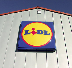 Einzelhändler Lidl wegen angeblichen Arbeitsrechtsverstößen erneut in der Kritik (Foto: lidl.at)