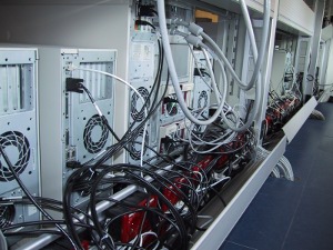 Eigene IT-Infrastruktur wird verzichtbar  (pixelio.de/C.Nöhren)