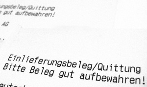 Experte rät, die Rechnung zu prüfen (Foto: pixelio.de/Claudia Hautumm)