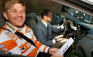 Prinz Haakon setzt auf Wasserstoffautos  (Foto: statoilhydro.com)