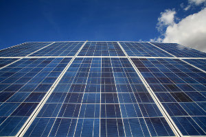 Photovoltaik: Solarzellen immer effizienter  (Foto: pixelio.de/Rainer Sturm)