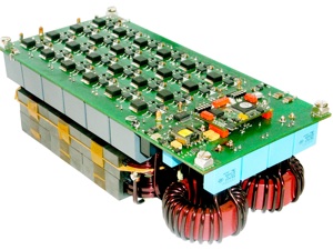 Prototyp des ultraeffizienten Gleichrichtersystems für IT-Anwendungen (Bild: PES / ETH Zürich)