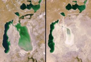 2006 und 2009: Der große Ostteil des Aralsees wurde zur Wüste (Foto: NASA)