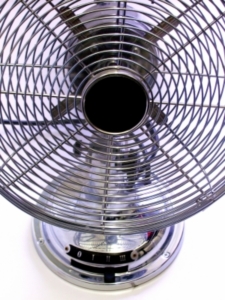 Ventilatoren senken das Hitzetod-Risiko um 30 Prozent (Foto: pixelio.de/Walker)
