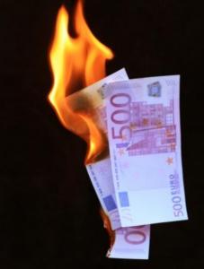 Investitionsrisiko in Lebensversicherungen hoch (Foto: aboutpixel.de, stormpic)