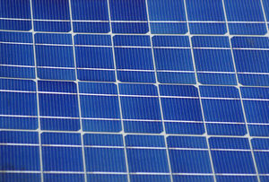 Analyst: Solarfirmen droht massive Pleitewelle (Foto: aboutpixel.de, Uwe Dreßler)