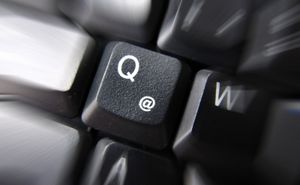 LOL und ROFL sorgen für Unmut bei E-Mail-Nutzern (Foto: pixelio.de/Rainer Sturm)