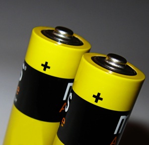 Akkus: Neues material für Plus an Sicherheit (Foto: pixelio.de, S.Hainz)