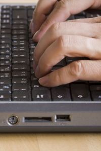 Blogger müssen Werbung genau kennzeichnen (Foto: pixelio.de/Andreas Morlok) Blogger müssen Werbung genau kennzeichnen (Foto: pixelio.de/Andreas Morlok)