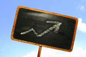 Leichter Wiederaufschwung in der Zeitungsbranche (Foto: pixelio.de/Stephanie Hofschlaeger)