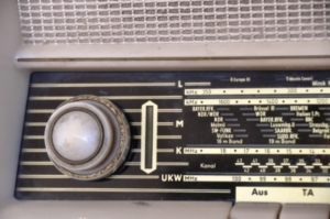 Frequenzradios werden von digitalen Angeboten verdrängt (Foto: pixelio.de/Stihl024)