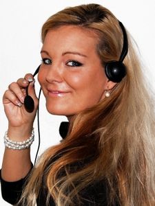 Telefongespräch: Ab 2010 auch in Österreich gespeichert (Foto: pixelio.de, neumi)