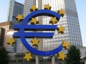 Europas Banken wachsen trotz Krise kräftig (Foto: pixelio.de, SarahC.)
