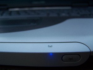 IEEE entwickelt WLAN weiter (Foto: pixelio.de/setcookie)